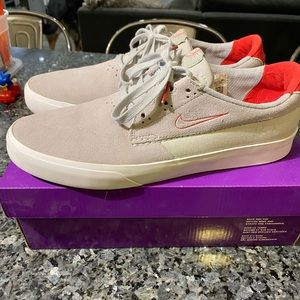 Men’s Nike SB Shane shoes size 11.5